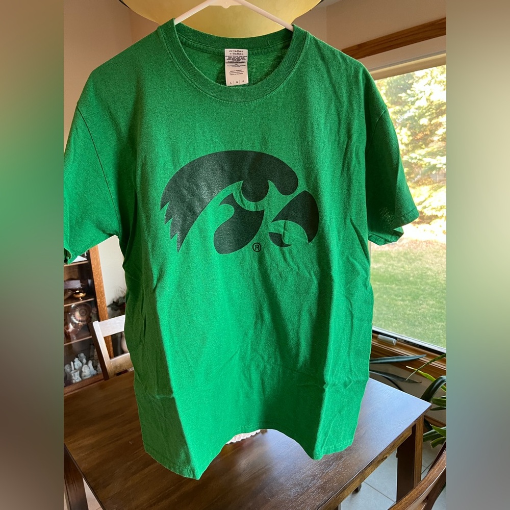 Iowa Hawkeye T-shirt